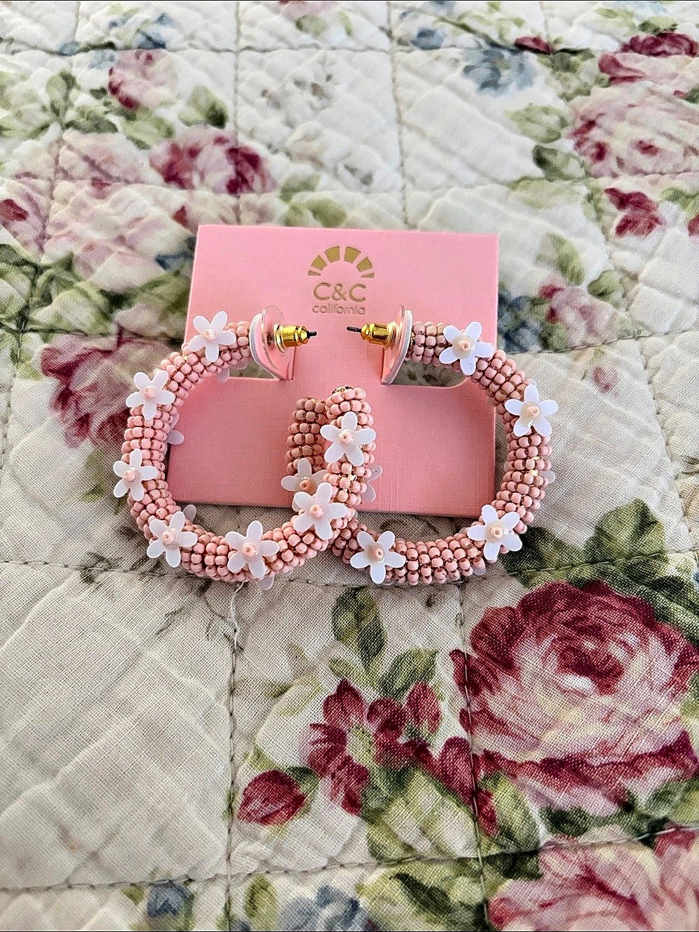 California Floral Beaded Jewelry Set in Pink & White NWT